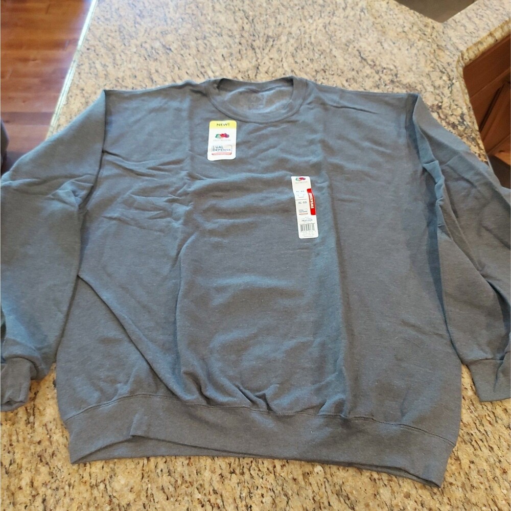 Fruit Of The Loom Sweatshirt Men's XL Gray Crewneck Pullover Sweater NEW
